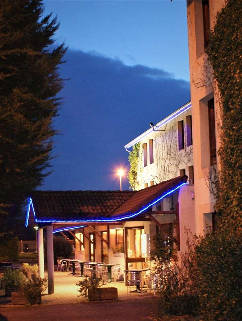 Brit Hotel Confort Pau Lons Εξωτερικό φωτογραφία