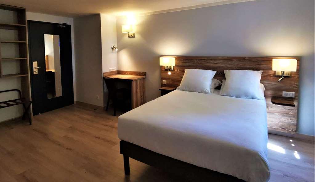Brit Hotel Confort Pau Lons Δωμάτιο φωτογραφία