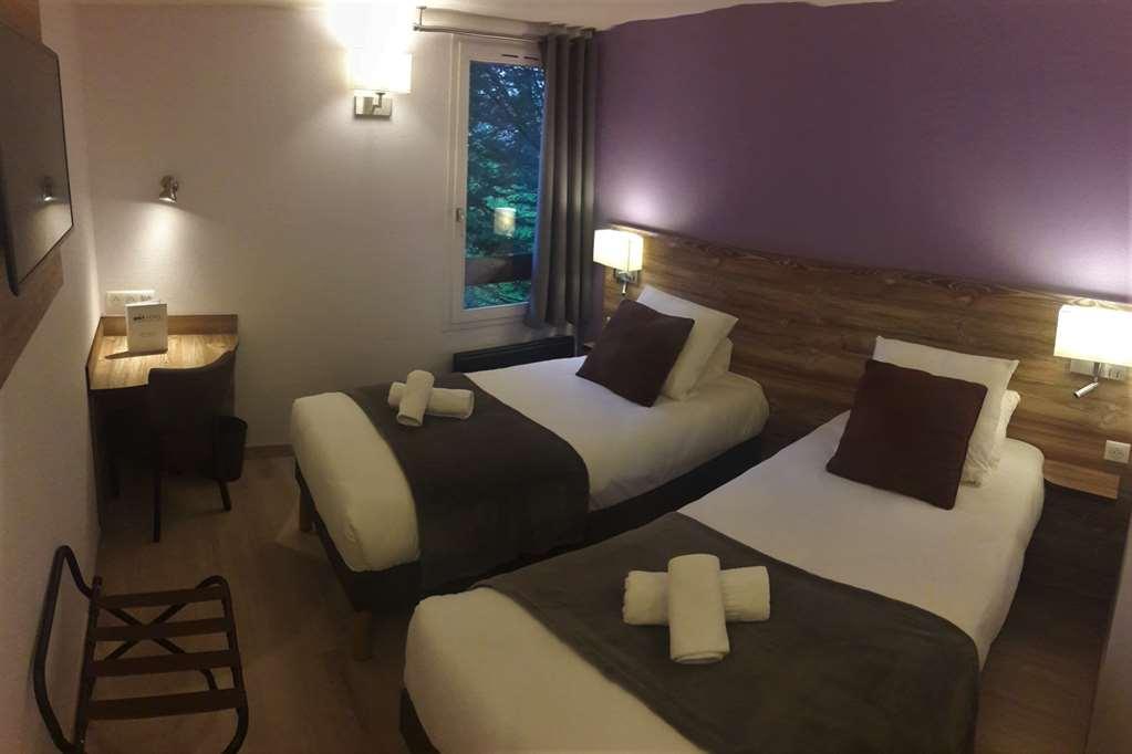 Brit Hotel Confort Pau Lons Δωμάτιο φωτογραφία